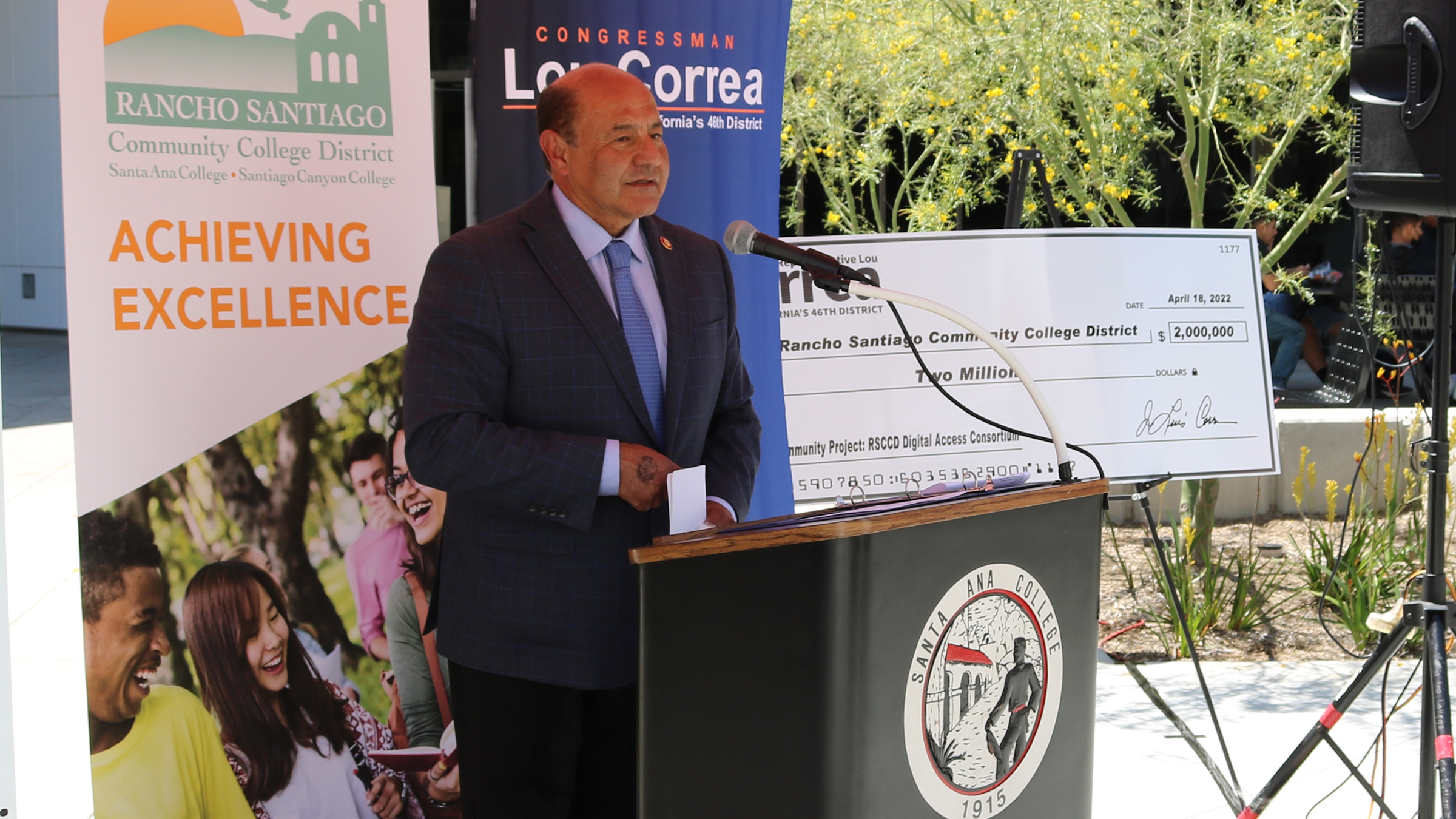 Lou Correa speaking on campus in April 2022